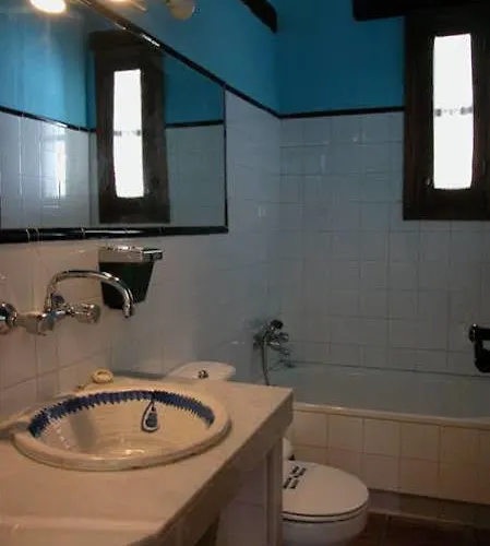 El Balcon De 3* Pitres