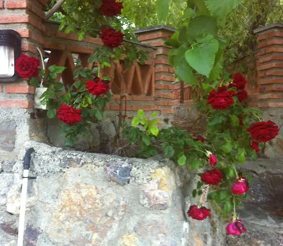 El Balcon De Pitres